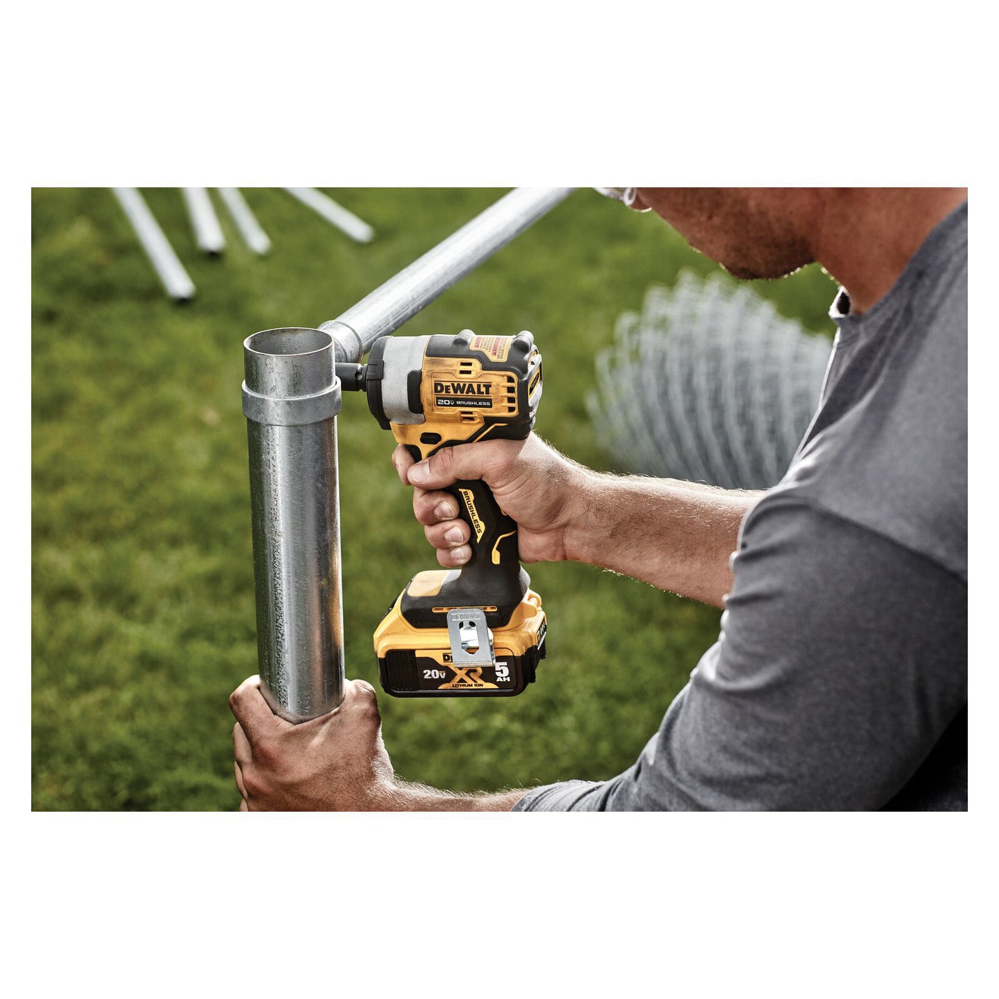 DeWALT DCF913P2 Compact Cordless Impact Wrench With Hog Ring Anvil Kit, 3/8 in, 3250 ipm, 400 ft-lb Torque, 20 V, 5-1/5 in OAL