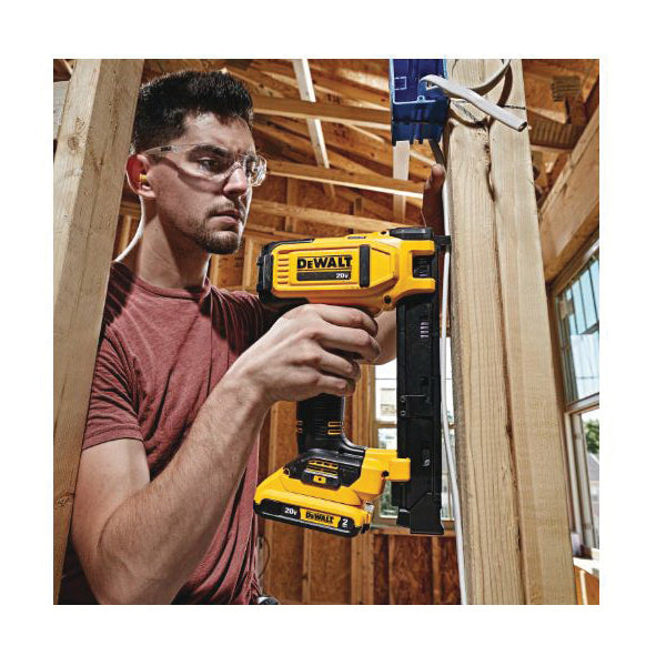 DeWALT® DCN701D1 Cordless Electrical Wire Stapler Kit, 3/4 in Crown, 35 Staple, For Fastener Type: Insulated, 7-3/4 in OAL, 20V MAX* Lithium-Ion Battery